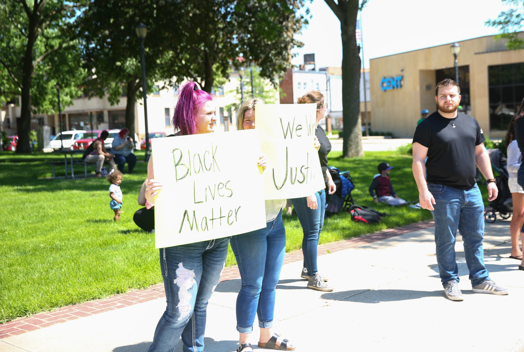 #BlackLivesMatter protest Mason City June 1 (19).jpg
